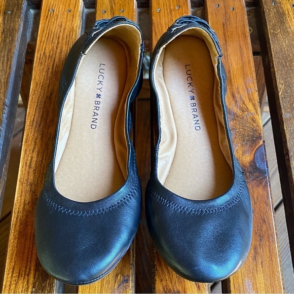 Lucky Brand Lace Design Casual Flats - Picture 2 of 5